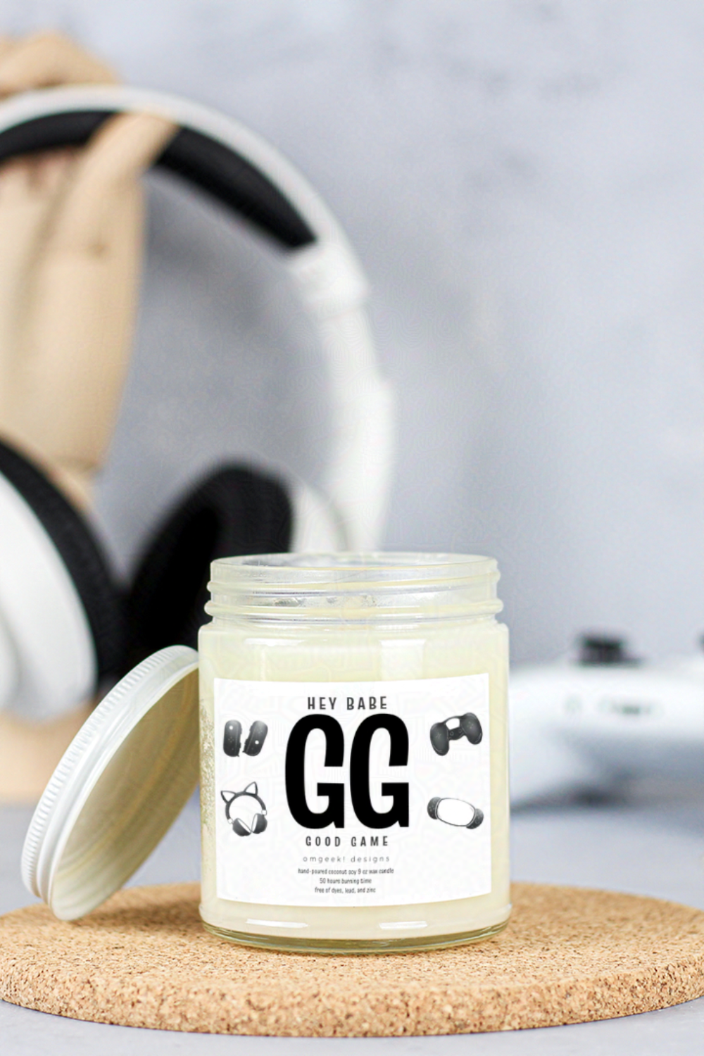 GG – Good Game Scented Soy Candle for Gamers & Cozy Setups